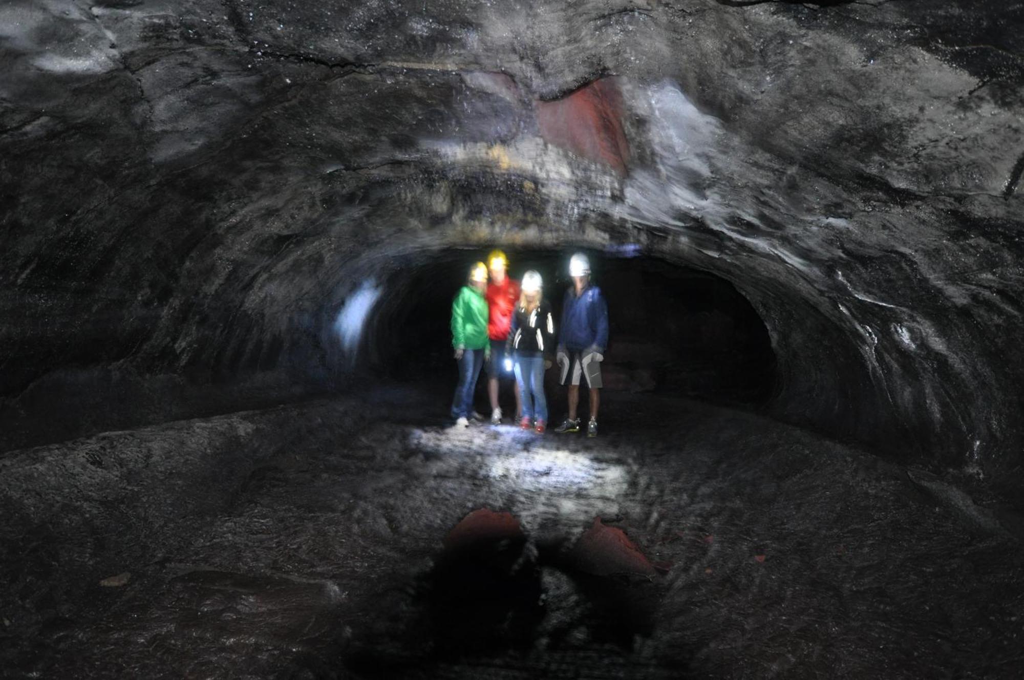 Aloha Crater Lodge โวลคาโน ภายนอก รูปภาพ