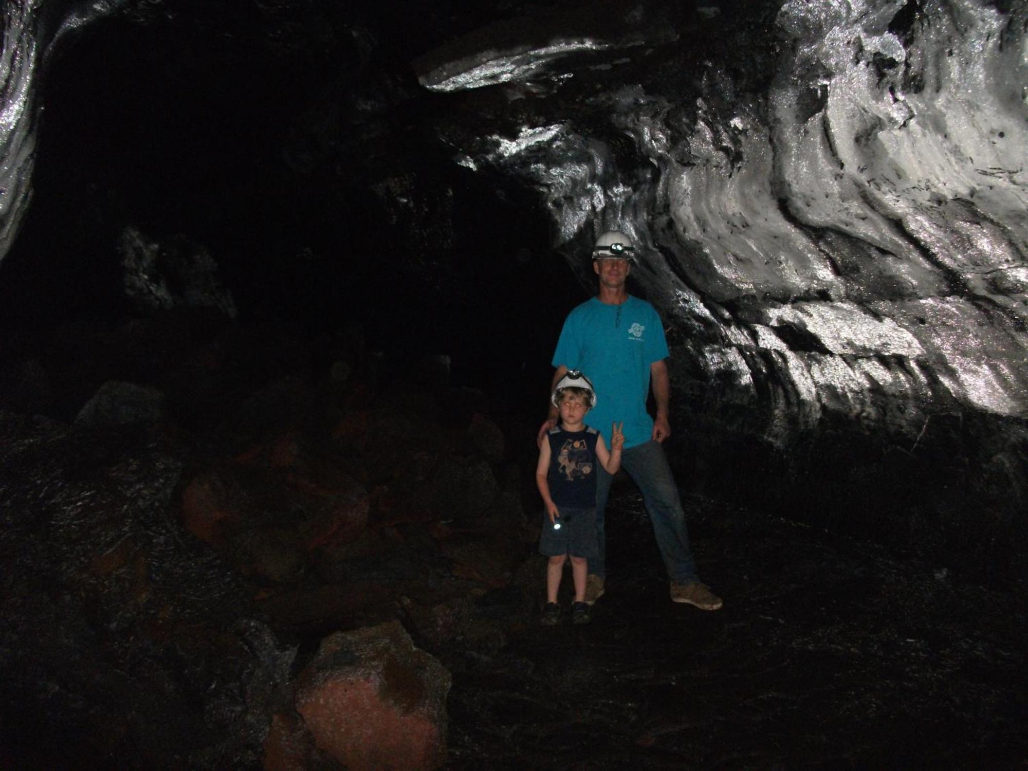 Aloha Crater Lodge โวลคาโน ภายนอก รูปภาพ